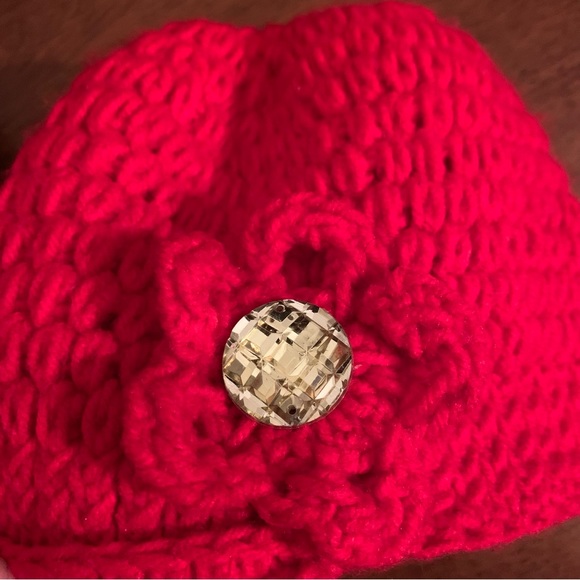 3 hand knitted baby Girl hats in Red, Black And White/pink 3-12 Months, Crochet - Picture 5 of 7